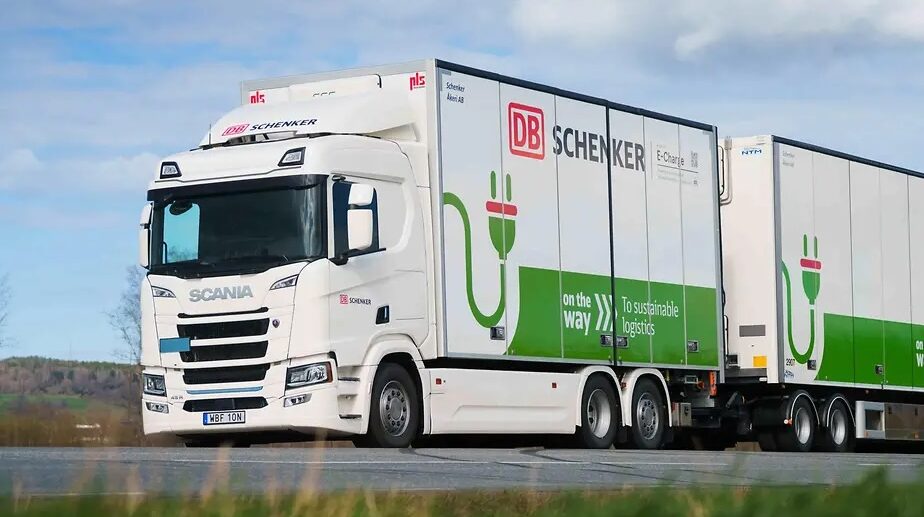 DB Schenker deploys e-truck for emission-free long-distance deliveries ...