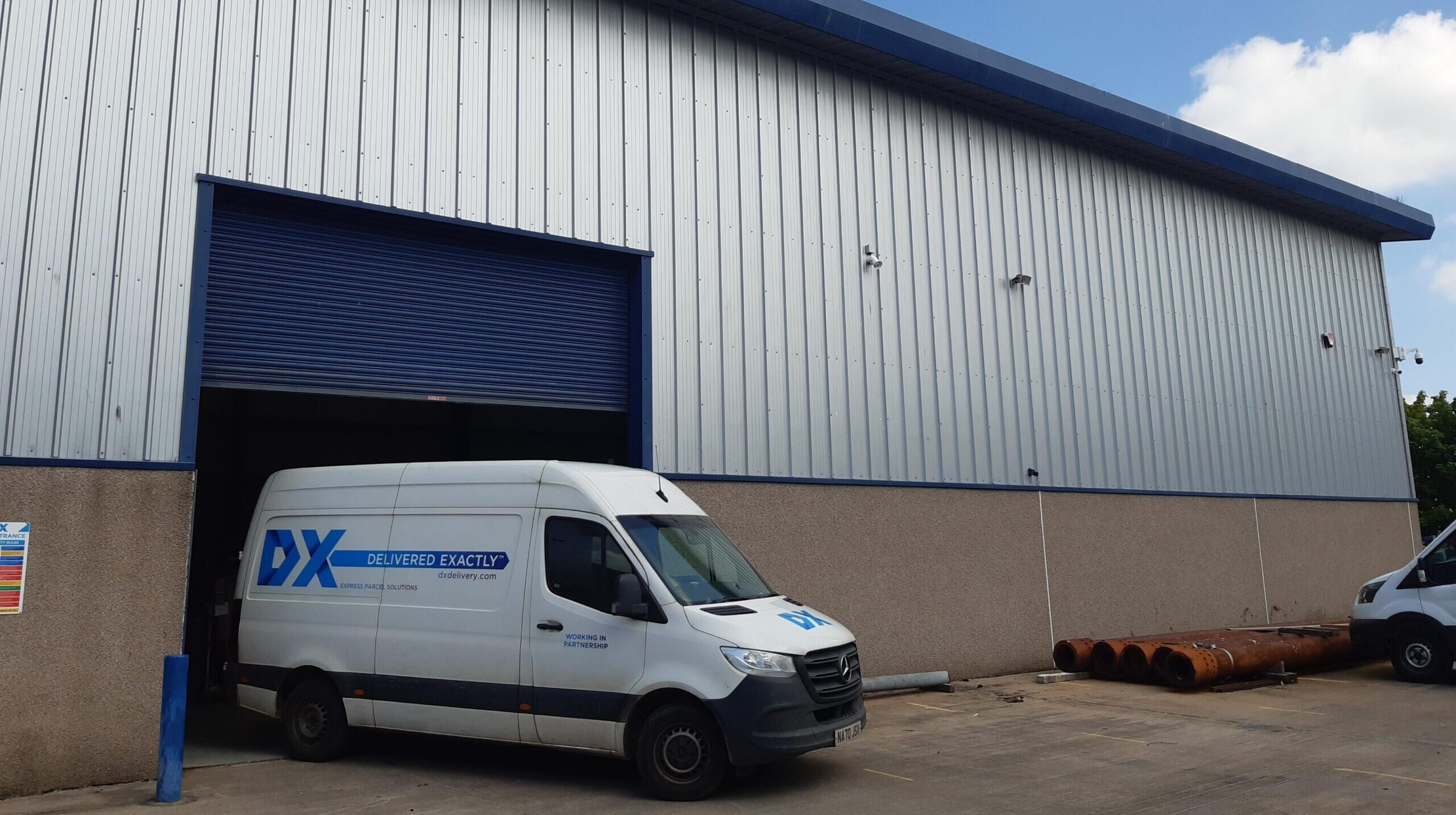 DX Group expands parcel handling capacity in Scotland – Parcel and Postal Technology International